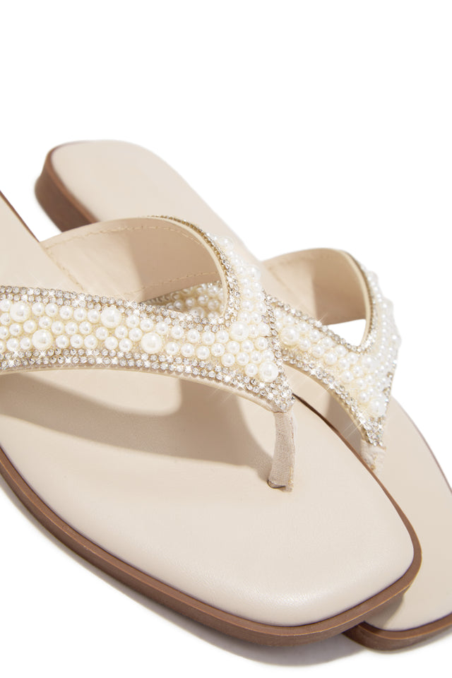 Load image into Gallery viewer, Honeymoon Pearl Embellished Thong Sandals - Ivory
