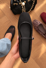 Load image into Gallery viewer, Meli Mesh Mary Jane Flats – Black