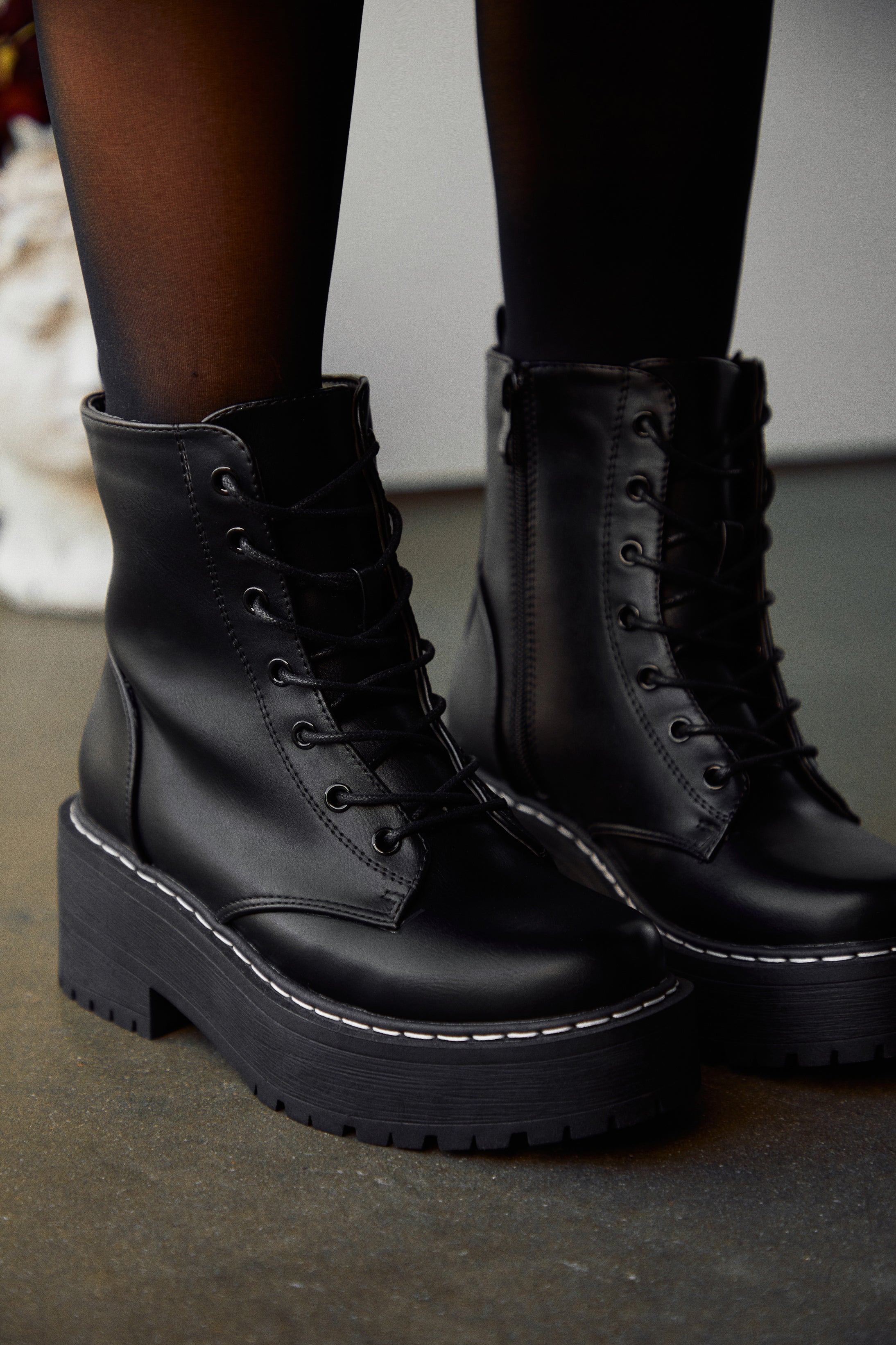 Remi zip combat best sale bootie
