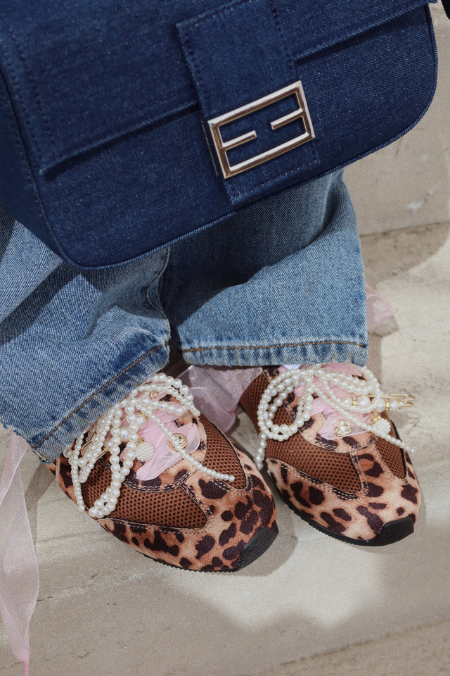 Load image into Gallery viewer, Downtown Stroll Lace Up Sneakers - Leopard