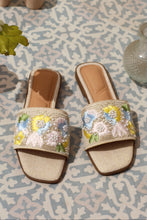 Load image into Gallery viewer, Petal Kisses Flat Slip On Sandals - Nude