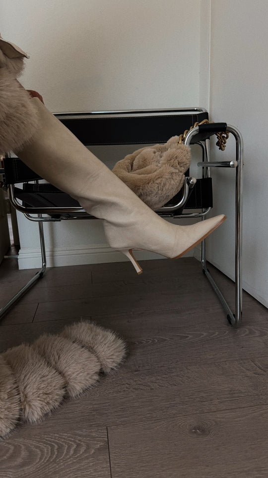 Load image into Gallery viewer, Kianza Heel Boots - Bone