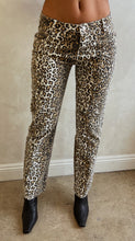Load image into Gallery viewer, Naya Leopard Denim Straight Leg Pant - Leopard