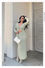 Load image into Gallery viewer, Evelia High Waist Maxi Skirt - Green