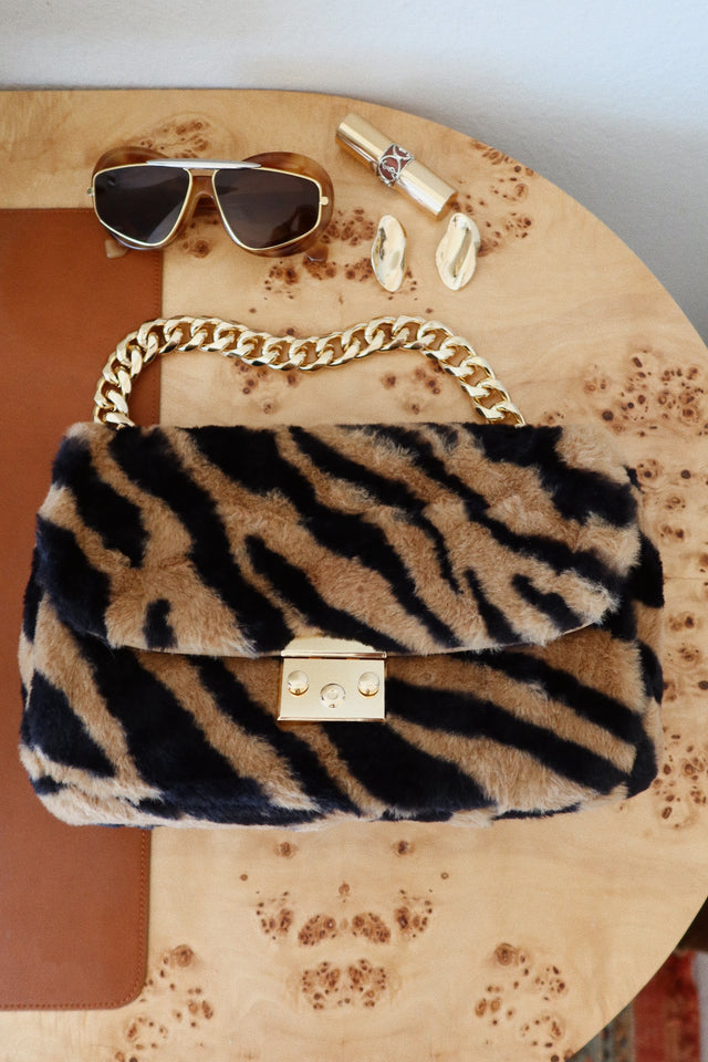 Load image into Gallery viewer, Wild Thoughts Crossbody Bag - Tiger