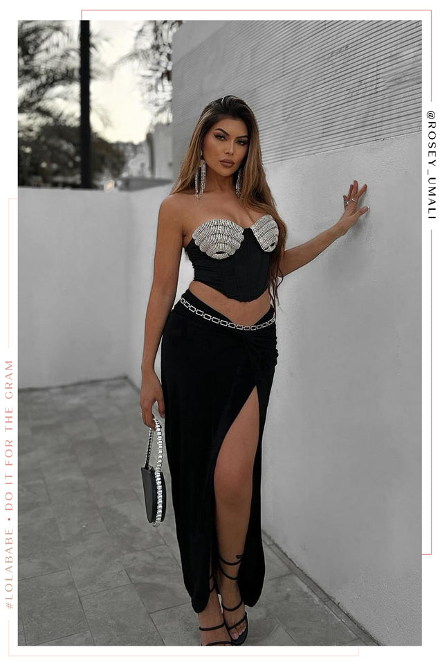 Load image into Gallery viewer, Showstopper Strapless Top - Black