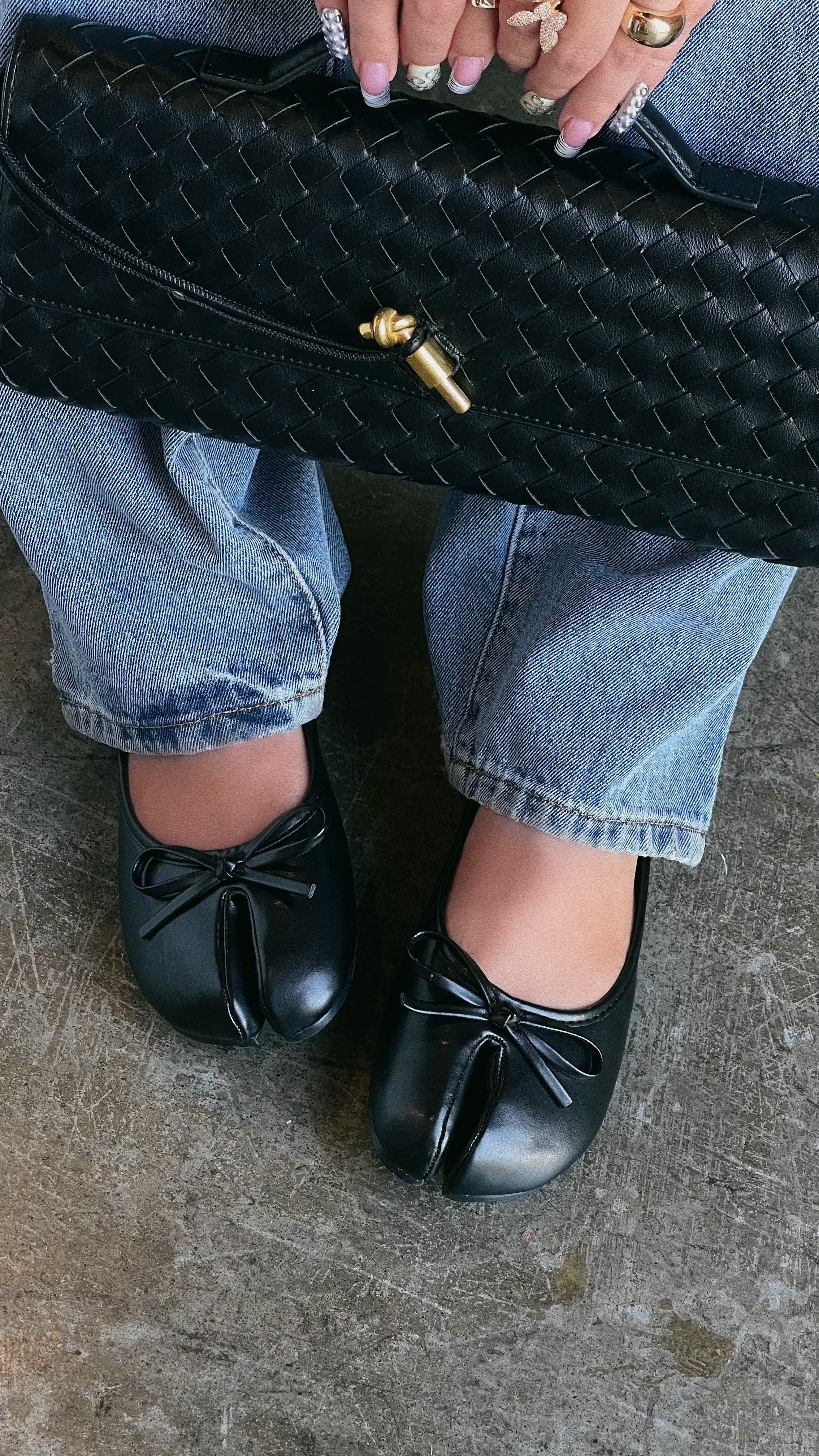 靴 OBLIQUE TOE FLAT SHOES OBLIQUE TOE FLAT SHOES CLANE