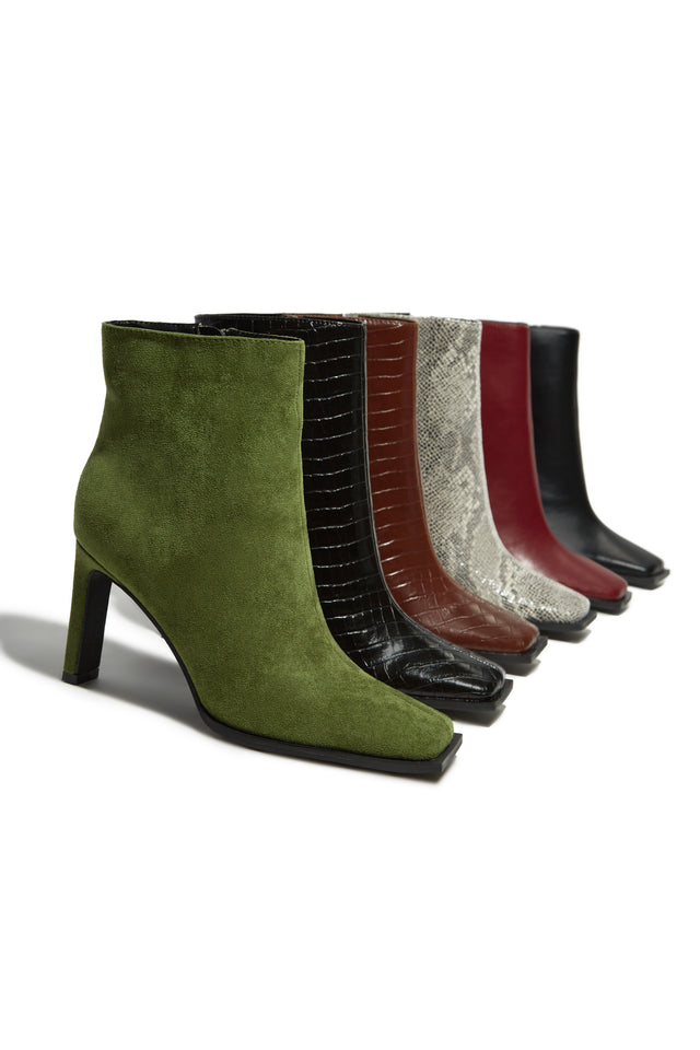Load image into Gallery viewer, Laylah Ankle Boots - Green