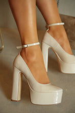 Load image into Gallery viewer, Annabelle Platform Block Heels - Ivory