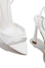 Load image into Gallery viewer, Azani Mary Jane Strap Heels - White