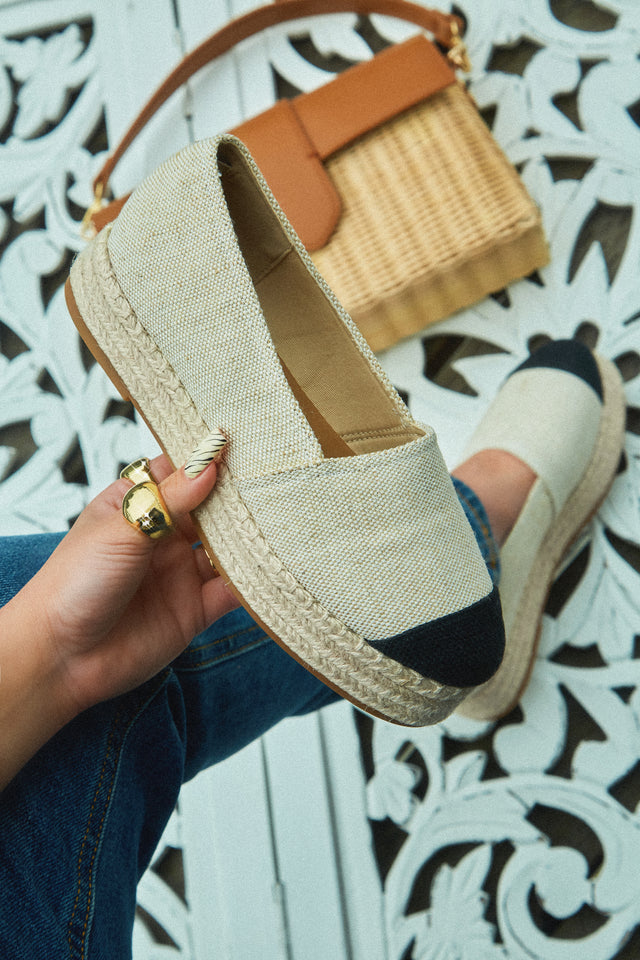 Load image into Gallery viewer, Beach Babe Platform Espadrille Flats - Nude
