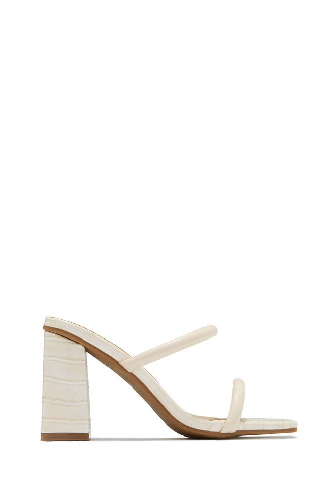Load image into Gallery viewer, Jenna Block Heel Mules - Black