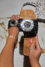 Load image into Gallery viewer, Women Holding Black Color Embellished Sandals