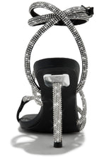 Load image into Gallery viewer, Black Embellished Single Sole Heels