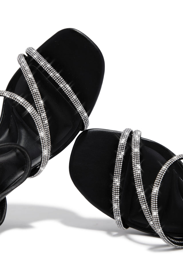 Load image into Gallery viewer, Annalise Embellished Mid Heels - Black