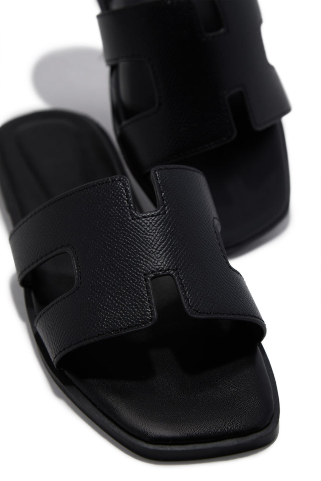 Load image into Gallery viewer, Elara Slip On Sandals - Black