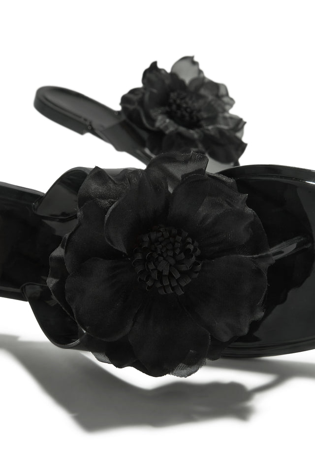 Load image into Gallery viewer, Ray Of Sunshine Slip On Jelly Sandals - Black