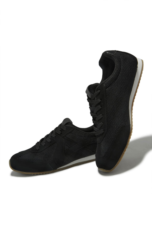 Load image into Gallery viewer, Downtown Stroll Lace Up Sneakers - Black