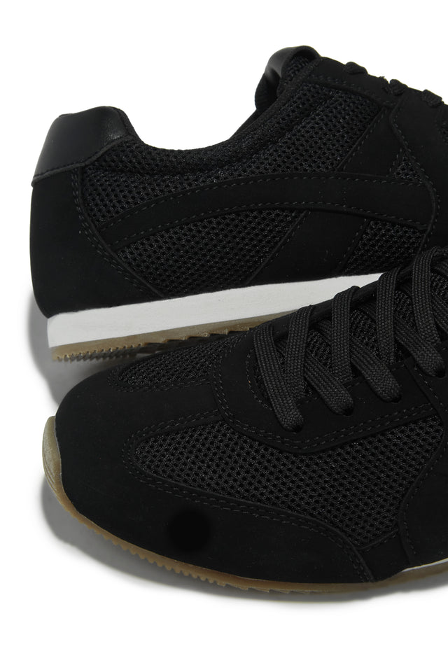 Load image into Gallery viewer, Downtown Stroll Lace Up Sneakers - Black