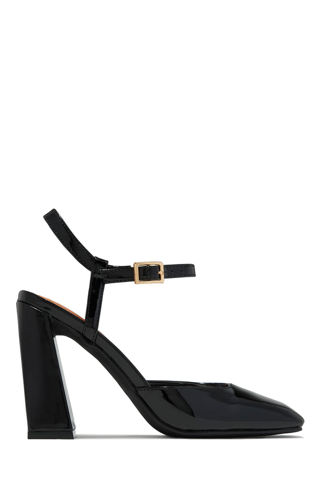 Load image into Gallery viewer, Black Single Sole Closed Toe Chunky Heels