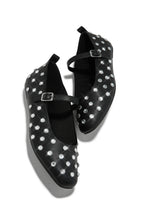 Load image into Gallery viewer, Black Closed Toe Embellished Flats