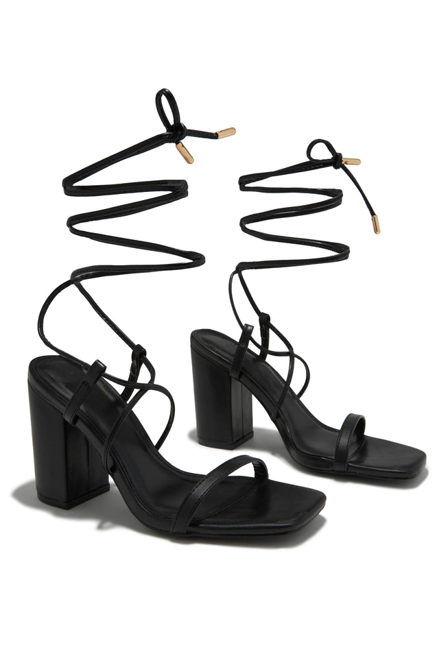 Load image into Gallery viewer, Aria Lace Up Block Heels - Black