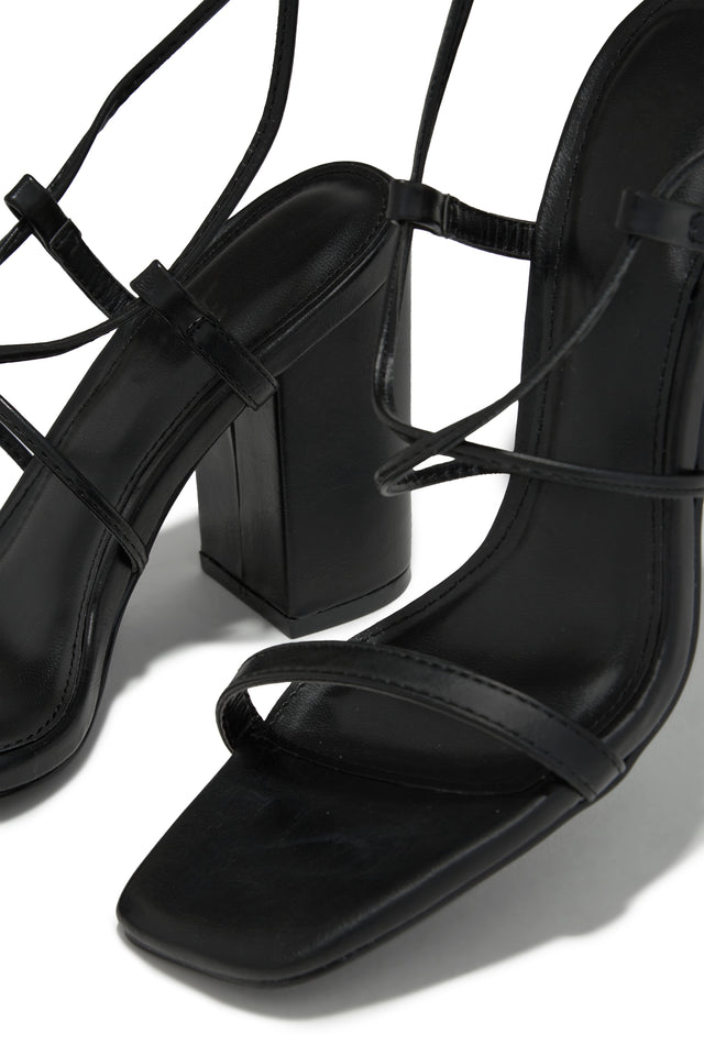 Load image into Gallery viewer, Aria Lace Up Block Heels - Black