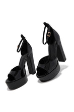 Load image into Gallery viewer, Aliyah Platform Block Heels - Black