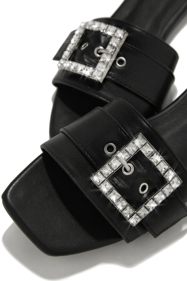 Load image into Gallery viewer, Square Toe Embellished Summer Sandals