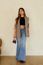 Load image into Gallery viewer, Ivette Mid Rise Super Flare Pant - Light Denim