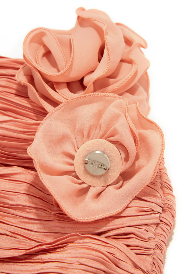 Load image into Gallery viewer, Peach Flower Detailing