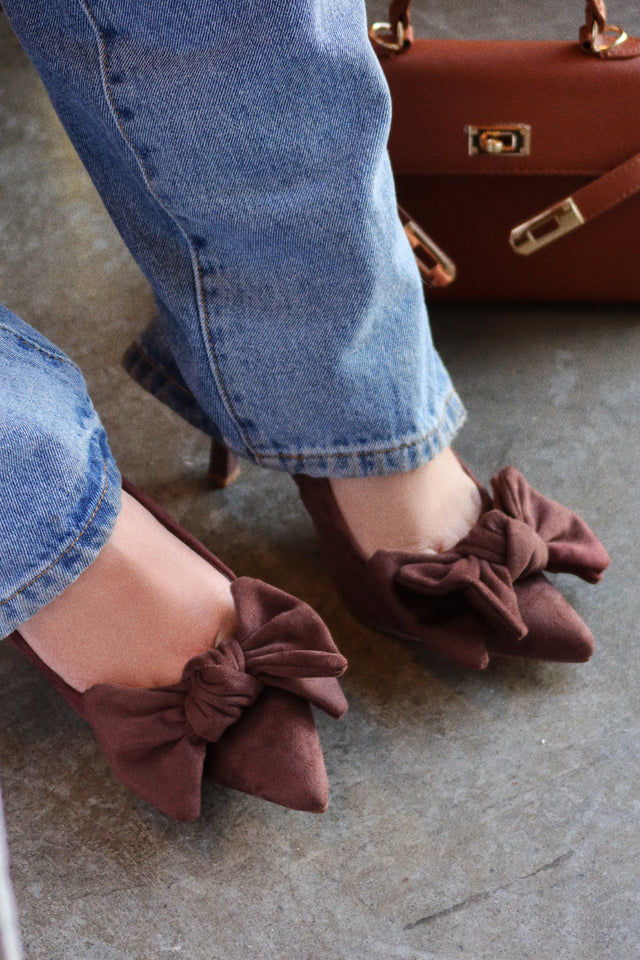 Load image into Gallery viewer, Kirstie Bow Slingback Pumps - Brown