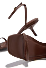 Load image into Gallery viewer, Karolay Ankle Strap Mid Heels - Brown