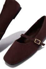 Load image into Gallery viewer, Ellie Mary Jane Flats - Brown