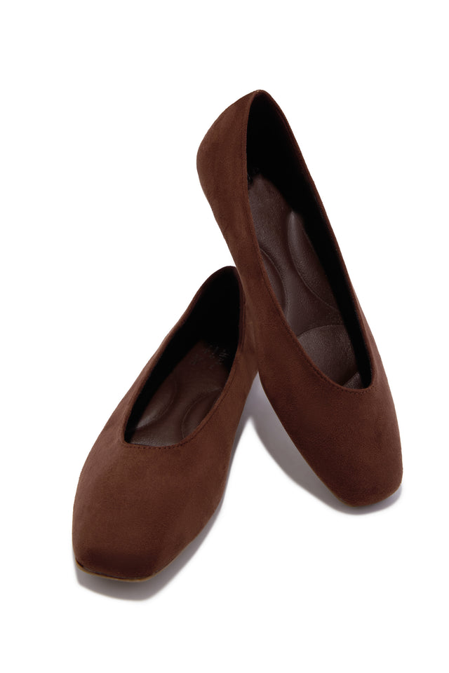 Load image into Gallery viewer, Claira Ballet Flats - Brown Suede
