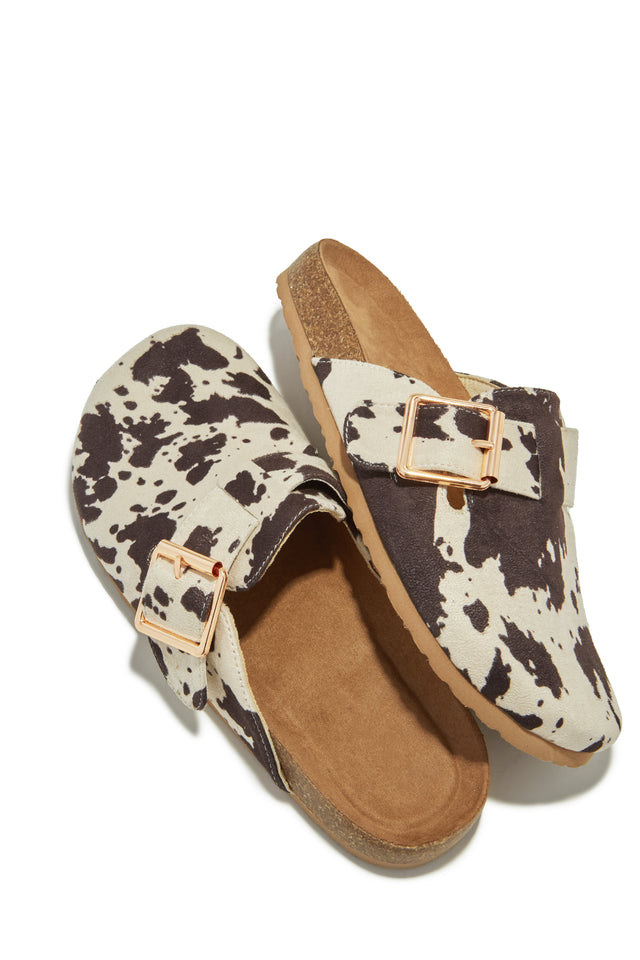 Load image into Gallery viewer, Slip Into Cozy Slip On Flats - Cow