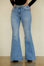 Load image into Gallery viewer, Blue Jeans