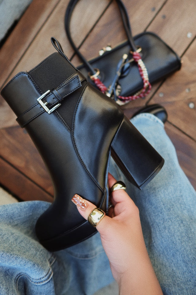 Load image into Gallery viewer, Noelle Platform Block Heel Ankle Boots – Black