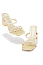 Load image into Gallery viewer, Yesenia Block Mid Heel Mules - Gold