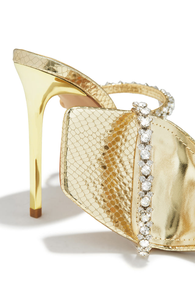 Load image into Gallery viewer, Gold-Tone Single Sole Embellished Heels