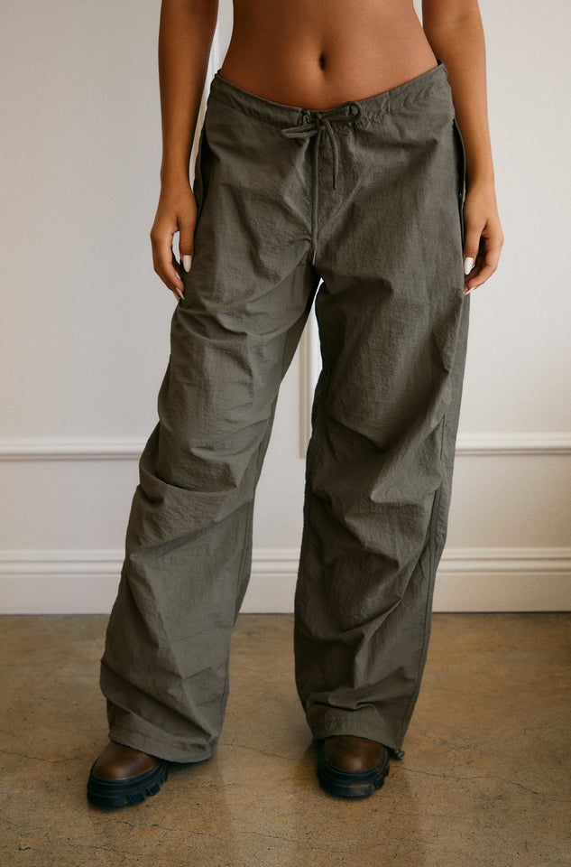 Load image into Gallery viewer, Drawstring Waist Green Pant