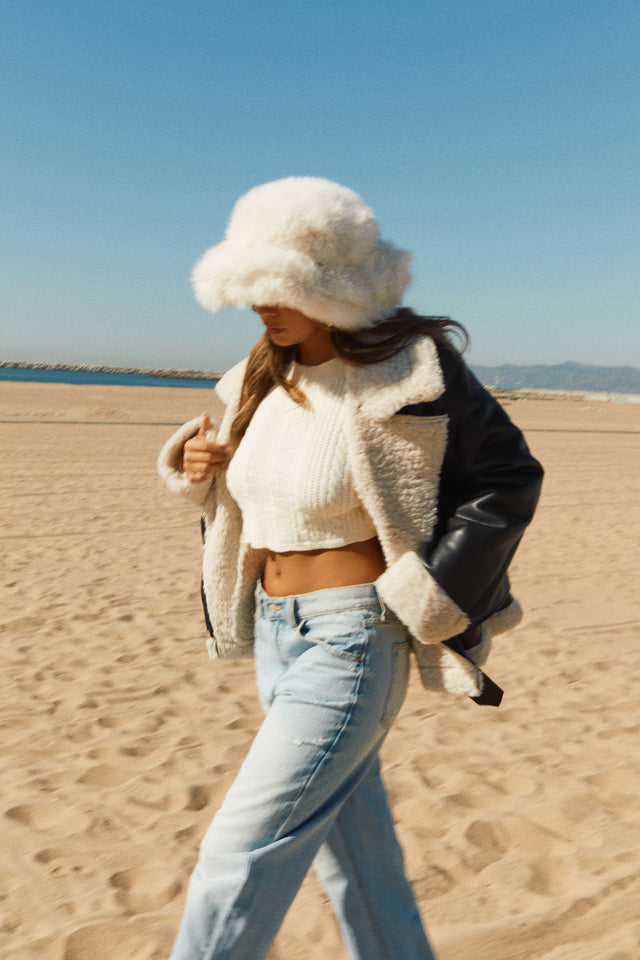 Load image into Gallery viewer, Gracie Knit Crop Sweater - Cream