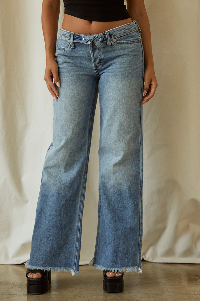 Load image into Gallery viewer, MidRise Blue Denim Pant