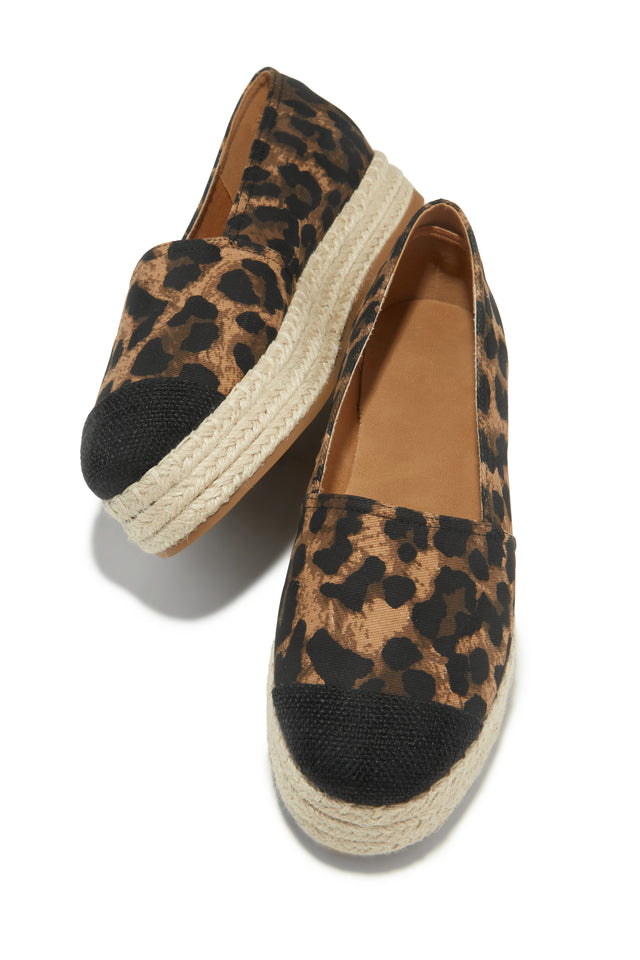 Load image into Gallery viewer, Beach Babe Platform Espadrille Flats - Leopard