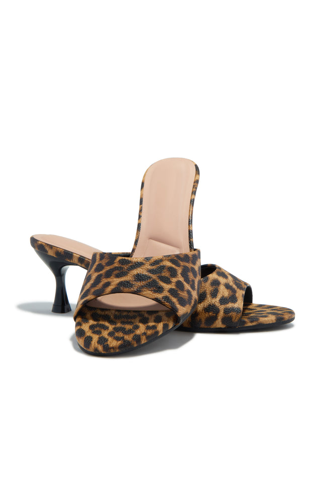 Load image into Gallery viewer, Leslee Single Sole Mule Heels - Leopard