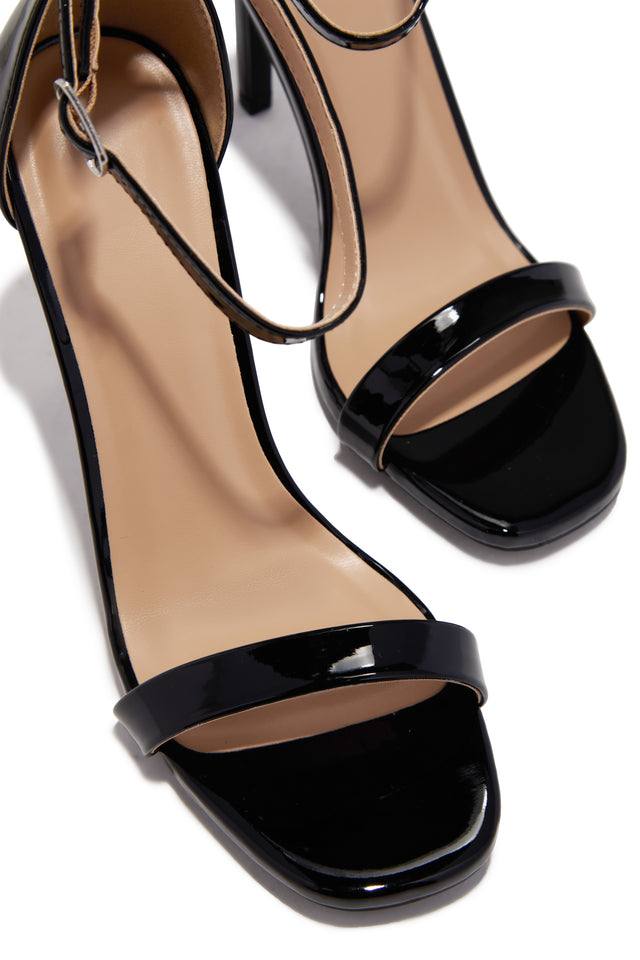Load image into Gallery viewer, Lucero Single Sole Heels - Black