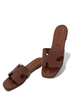 Load image into Gallery viewer, Elara Flat Slip On Sandals - Brown