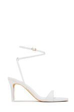 Load image into Gallery viewer, Viana Ankle Strap Mid Heels - White
