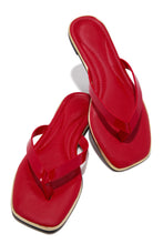 Load image into Gallery viewer, Lani Thong Sandals - Red