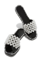 Load image into Gallery viewer, Cute Embellished Black Sandals